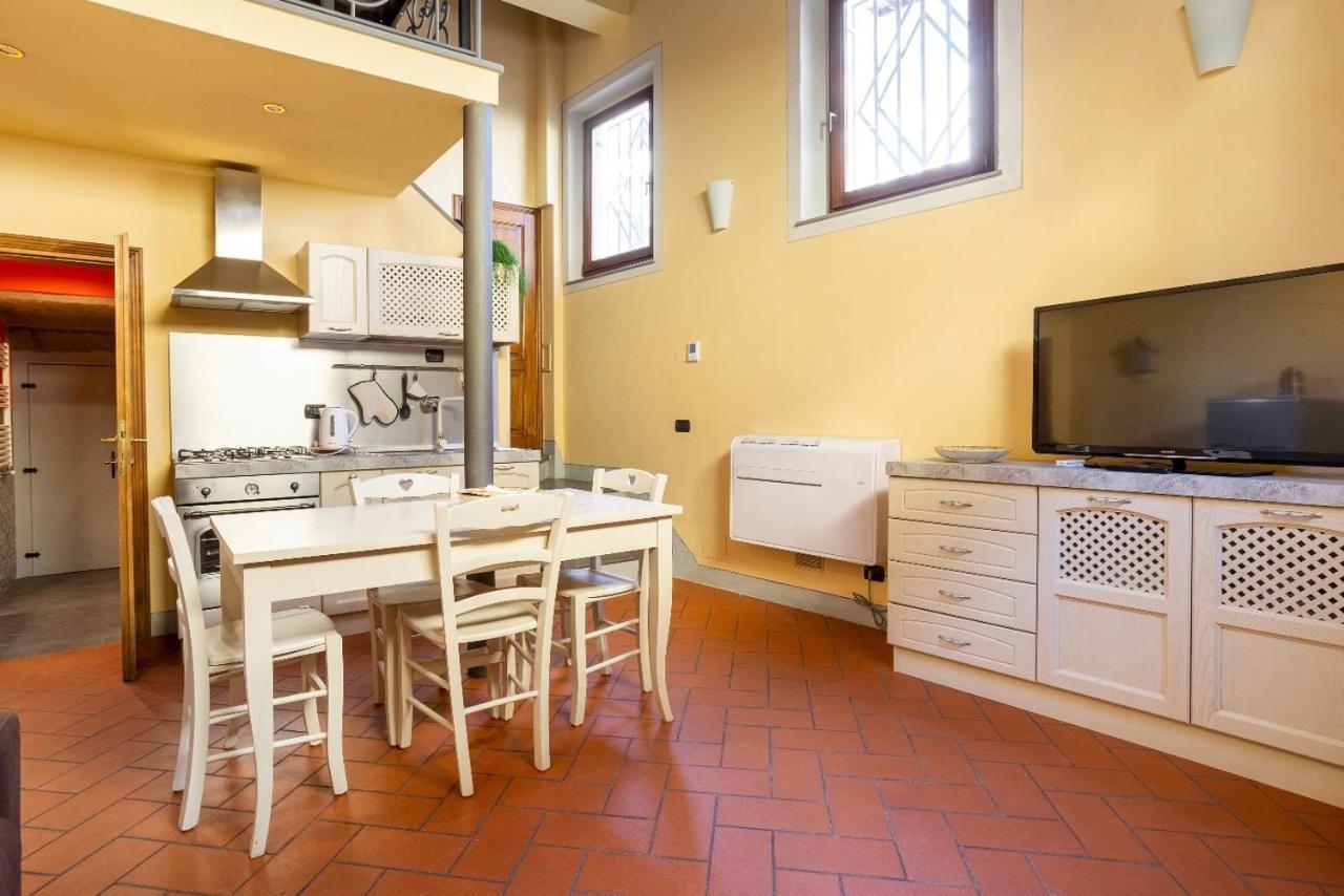 Апартаменти Cozy Classic Italian House Near Santa Croce, On The Lungarno Флоренція Екстер'єр фото